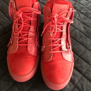 All red Giuseppe Zanotti sneaker shoes ready for the taking!!